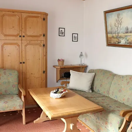 Fischer Hausl Apartment